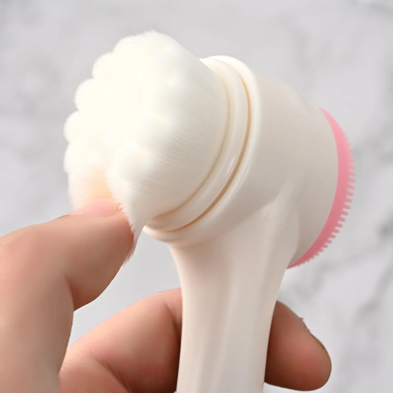 Silicone Face Scrubber Electric - Brosse nettoyante pour le visage en